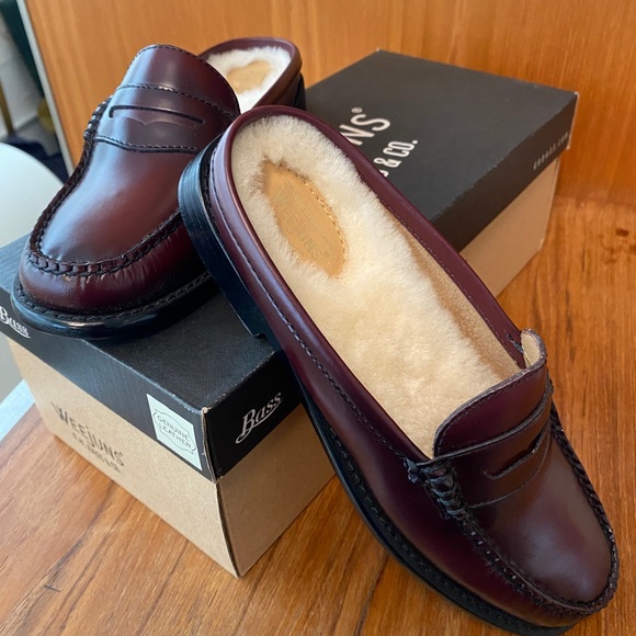 NWT Weejuns G.H Bass & Co brown leather shearling lined loafers. - Picture 2 of 6